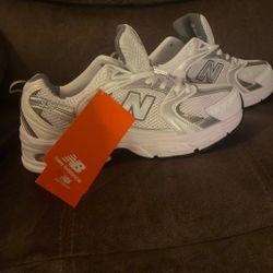 New Balance 530 