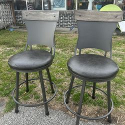 Set Of 2 Swivel Barstools 