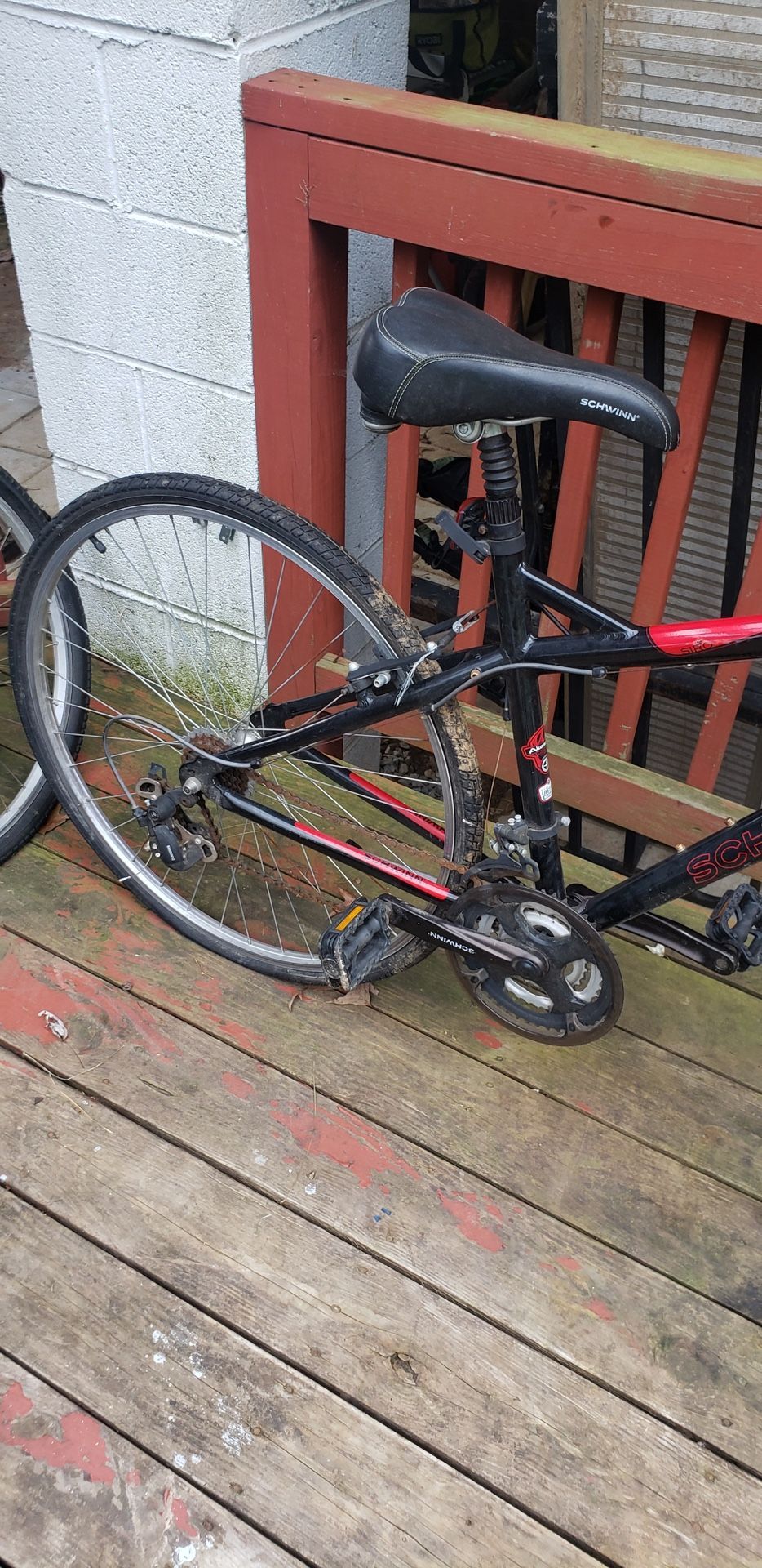 Schwinn Hybrid Bike / Bicycle Ready To Ride