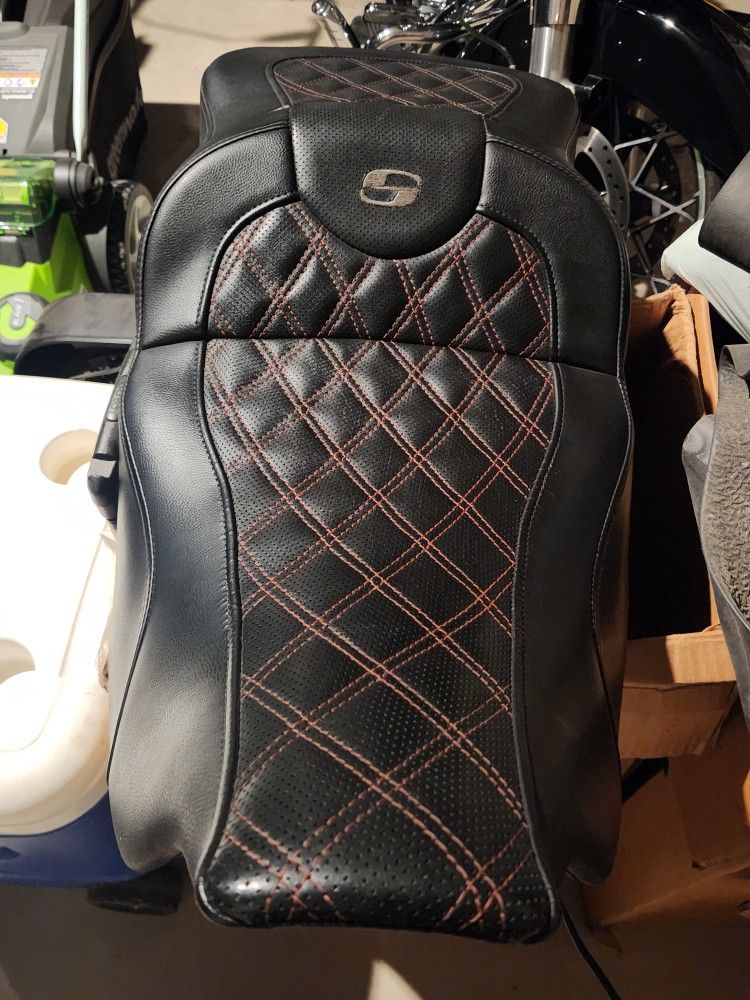 Sadleman Seat