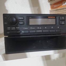 Honda CRV radio