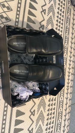 Men’s black dress shoes Deerstags 11.5 wide