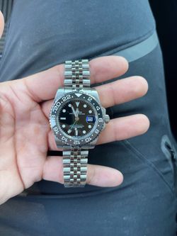 BruceWayne sub Watch