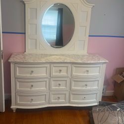 White Bedroom Set,  Dresser With Mirror, Chest And Full Size Bed