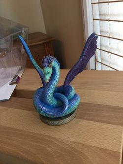 Fantastic Beast , Occamy figurine,