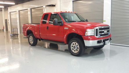***Need to move a couple small/medium sized items within Lake County? - I have a Ford F250, I can help- Rates start at $20 per hour***