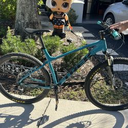 Trek Marlin 5 XL 29 TL Bike