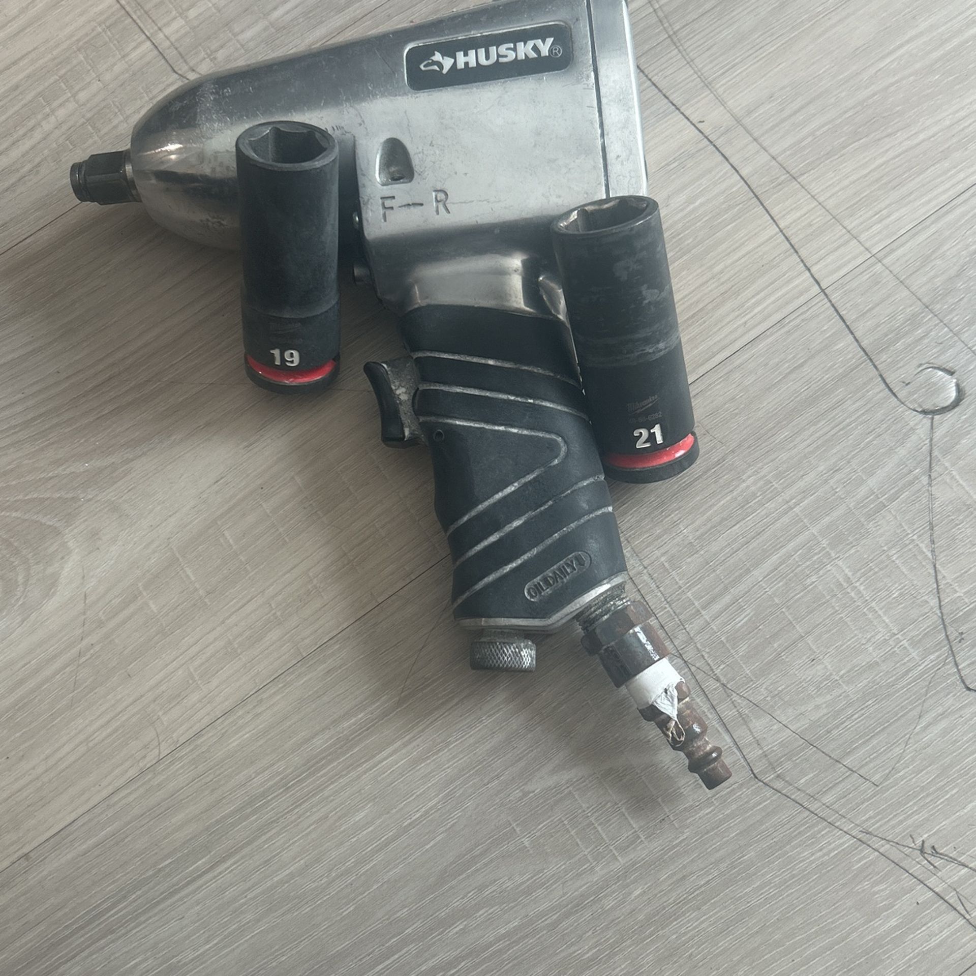 Husky 1/2" Impact Wrench
