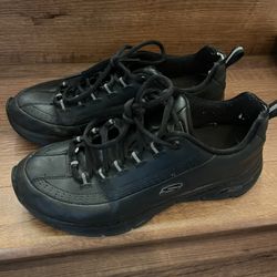 Sketchers Shoes Size 7.5. Used.