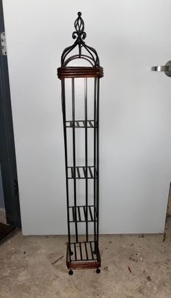 Wire decorator shelf