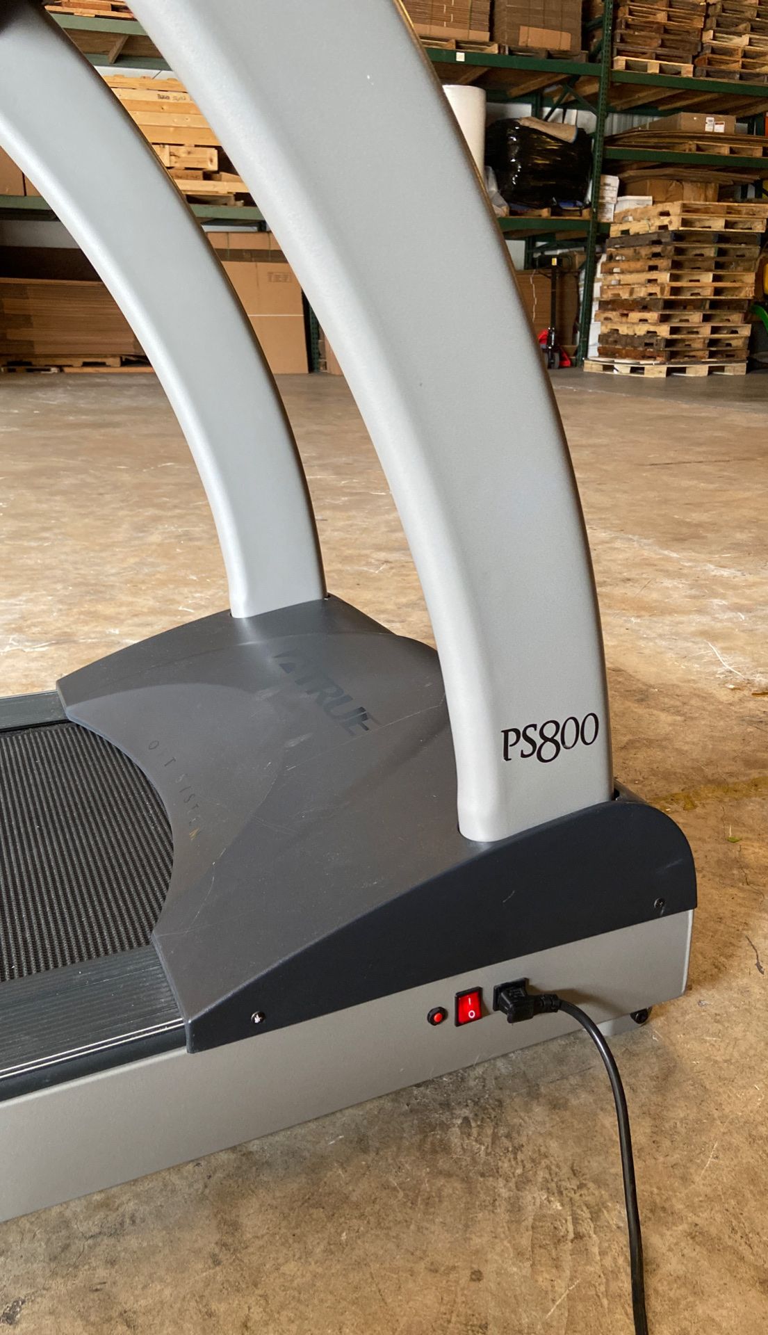 True PS800 Treadmill for Sale in Fort Pierce, FL OfferUp