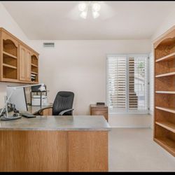 Free office Furniture 