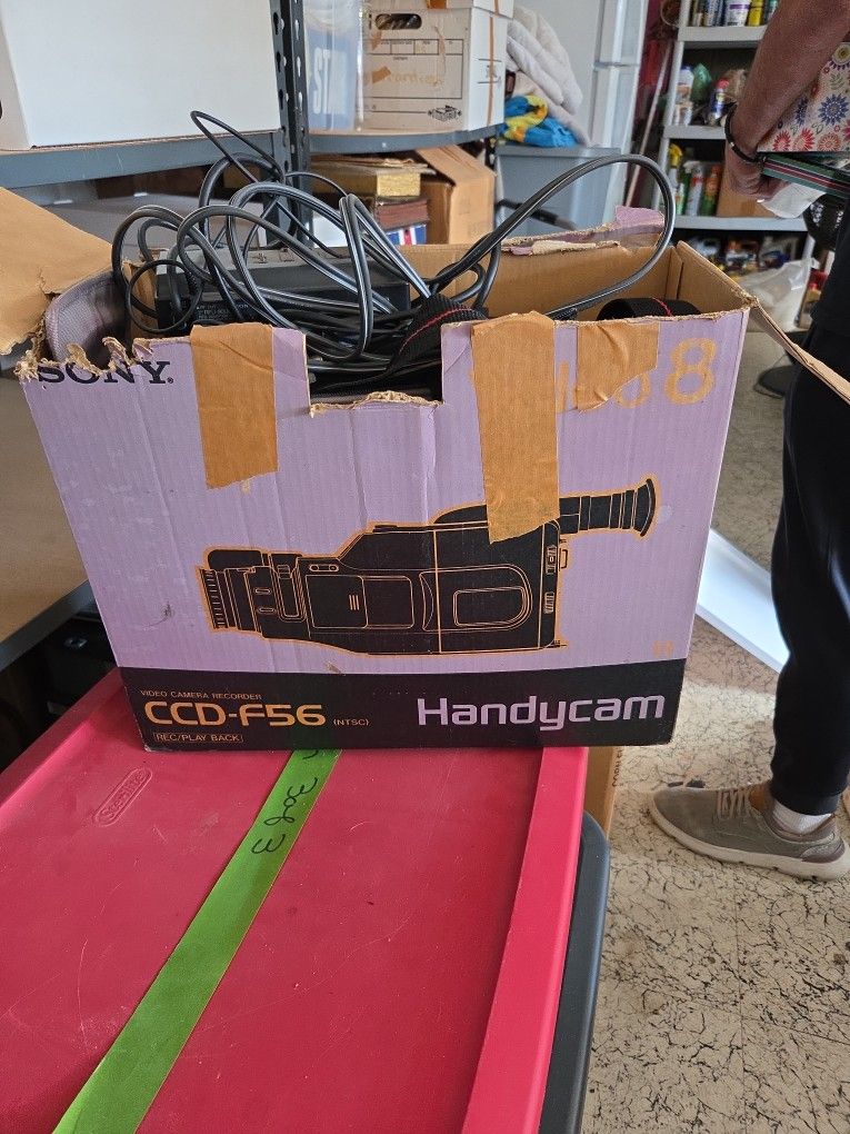 CCD-F56 Video Camera Recorder Handycam