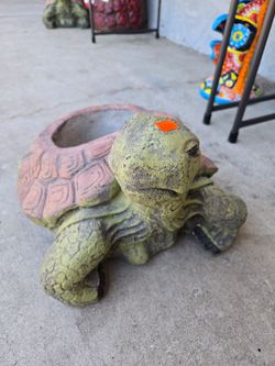 💥15% off tortuga maseta grande semento($45)  tel (contact info removed)