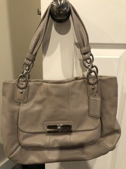 COACH handbag LIKE NEW