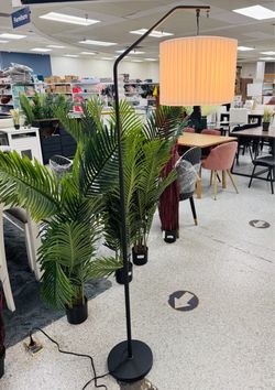 68” Floor Lamp