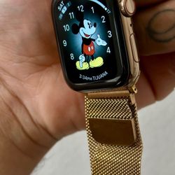 Applewatch Series4 Stainless steel gold 44mm WIFI+GPS