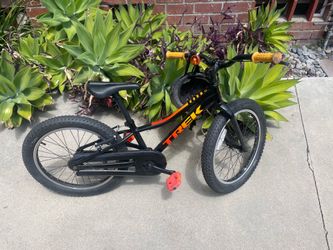 Boys Trek bicycle
