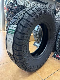 265/70/17 Kumho Road Venture RT TIRES SET
