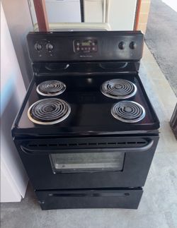 Black Frigidaire Electric Stove Oven Range