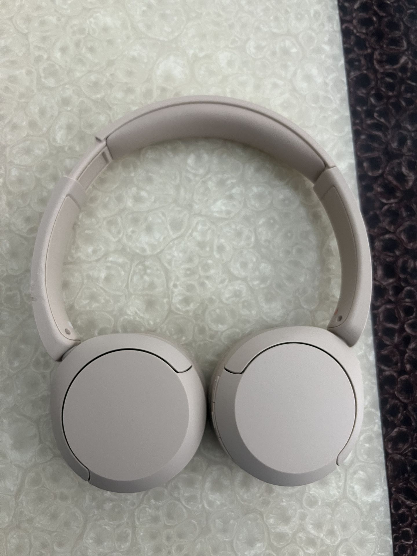 Sony Headphones WH-CH520 Beige
