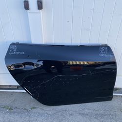 2014 2015 2016 2017 2018 Maserati Quattroporte Right Passenger Side Rear Door Shell OEM