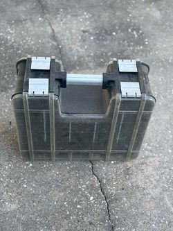 Husky organizer