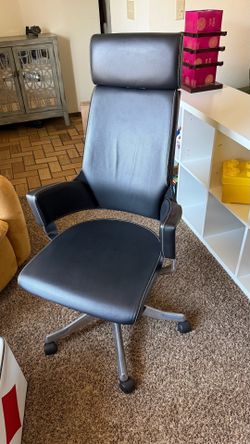DELPHI office chair
