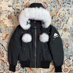 Moose knuckles