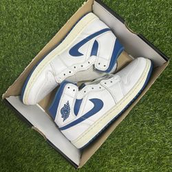 Size 9M - Jordan 1 Mid  ‘Industrial Blue’
