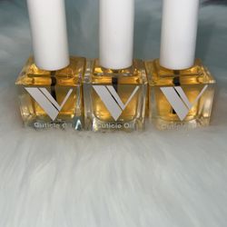 Valentino Beauty Pure Cutile Oils 