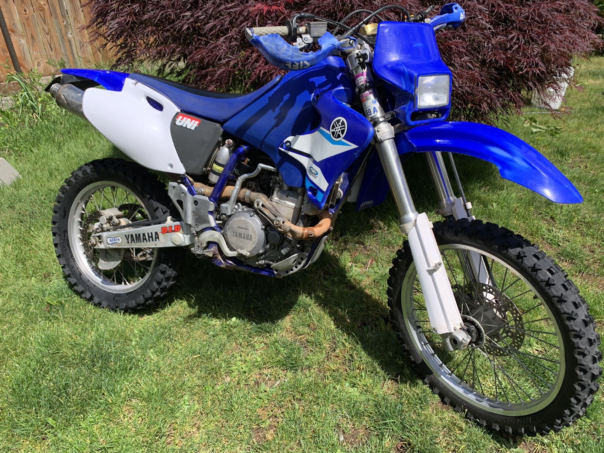 Photo Street Legal Yamaha Dirt Bike