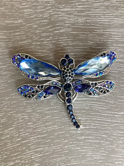 Exquisite Silver-Toned Dragonfly Brooch W/ Blue Faux Crystal Wings Surrounded By Sparkling Rhinestones