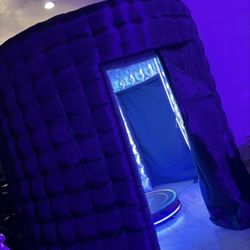 360 Photo Booth & Inflatable 
