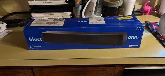 onn. 20” 2.0 Soundbar with Bluetooth, 2 Speakers - Black (100024201)