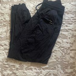  Lululemon joggers