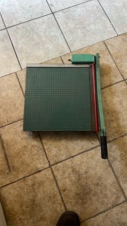 Paper cutter 16x16