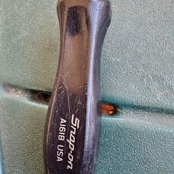 Panel Puller Snap-on 