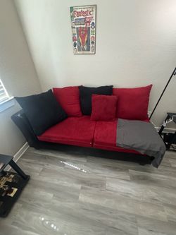Sectional couch