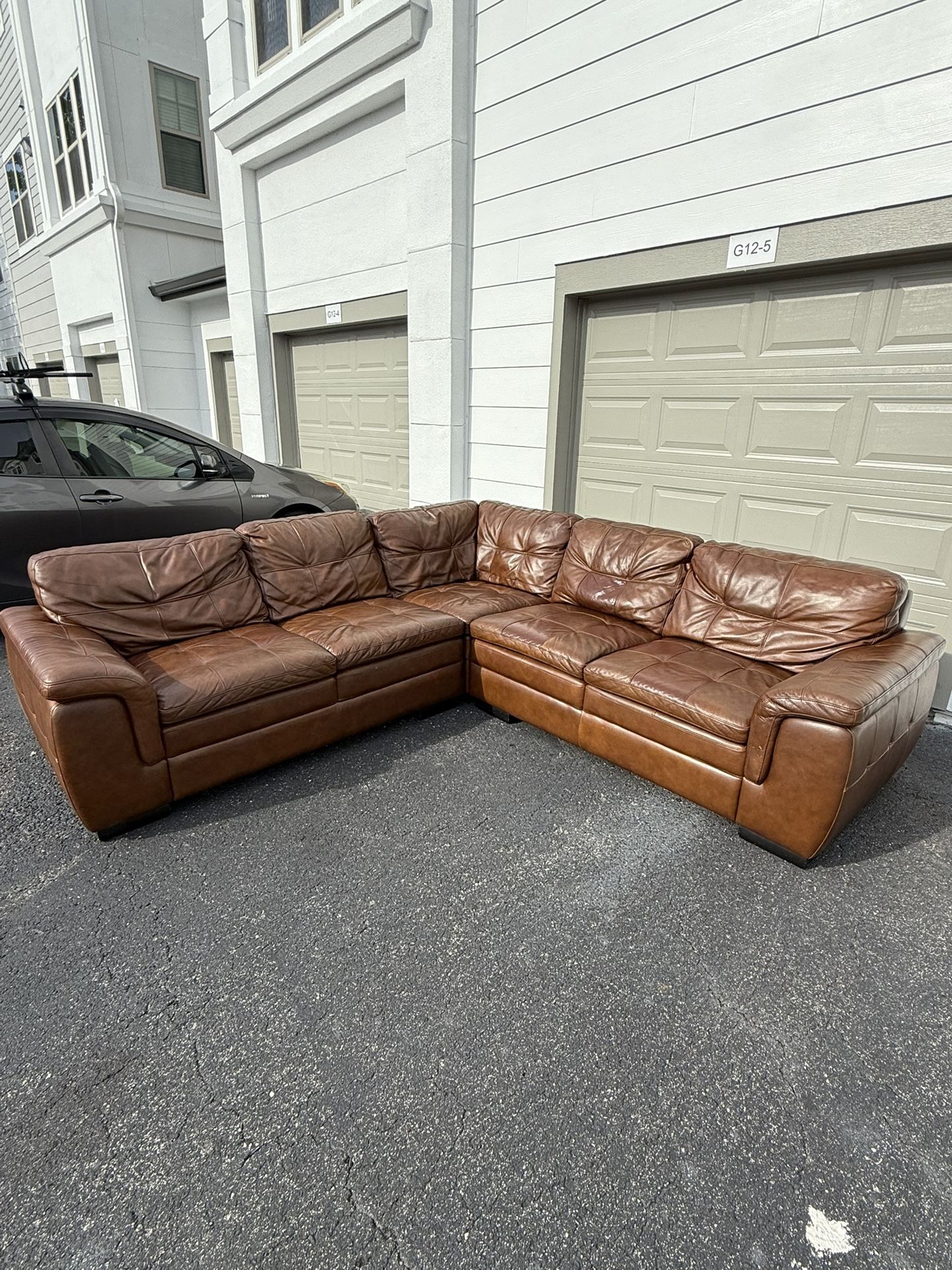 Free Delivery Leather Sectional Couch