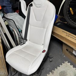 Tesla Model X Custom Rolling Game Chair!