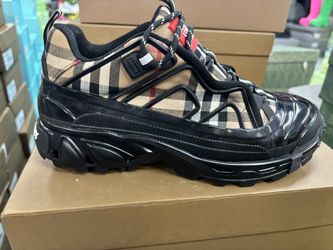 Burberry Shoes