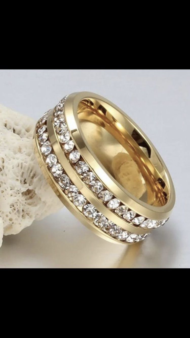 Gold plated stainless steel unisex ring women men band size 7,8,9 available