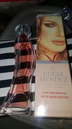 Lucia mendez perfume con feronomas 2.2 oz for Sale in Mesquite