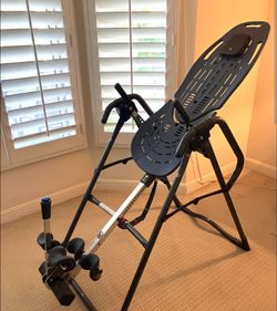 New High Quality Inversion Table