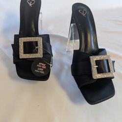 9 Brand new women's heels