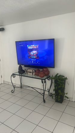 55” Roku 4K Tv