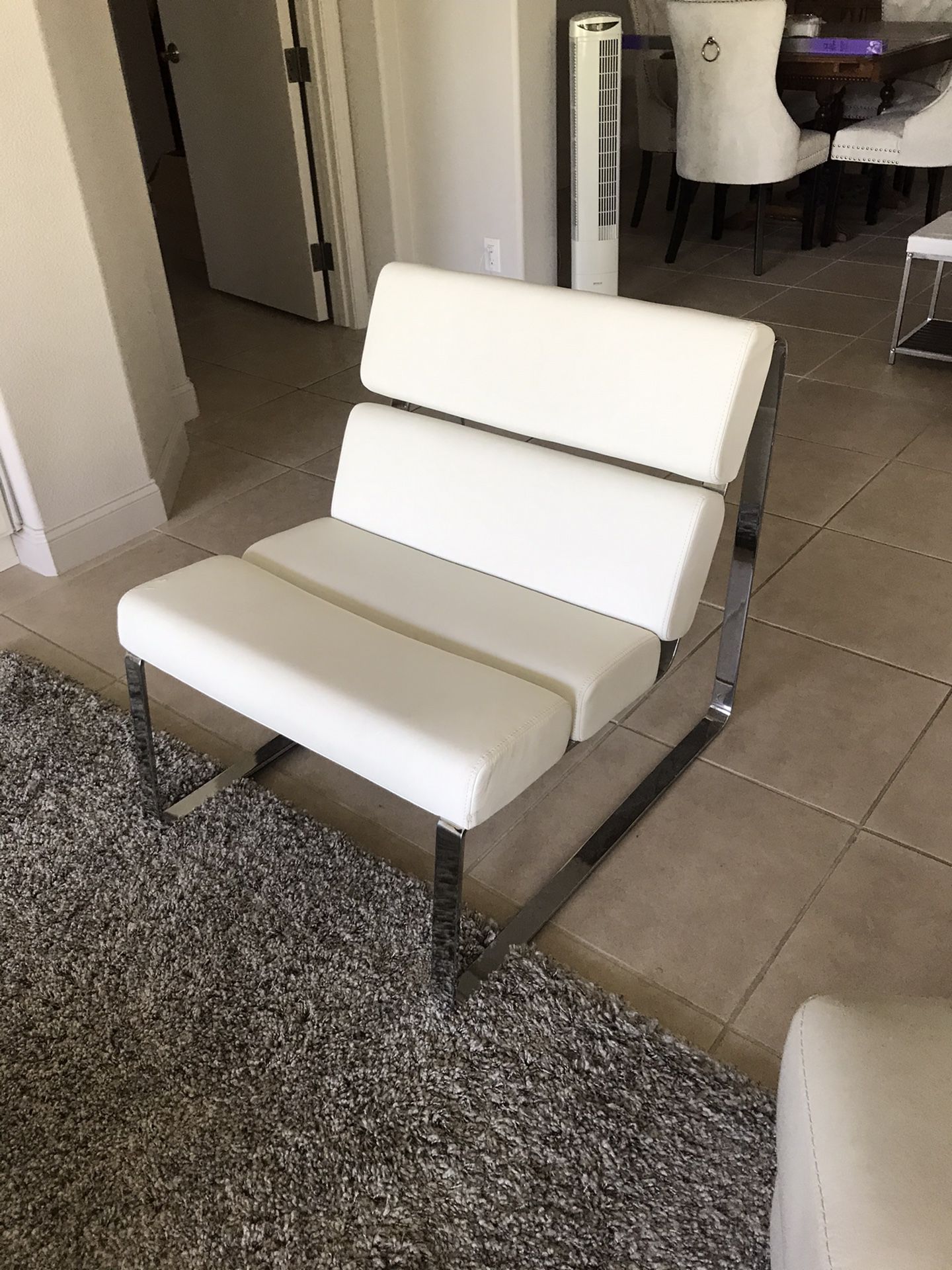 Chrome white lounge chair