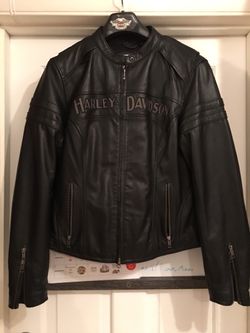 Women’s leather Harley Davidson jacket