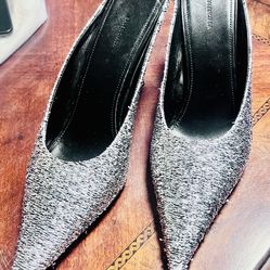 BALENCIAGA HEELS NWT!!!